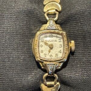 Vintage 1940s Ladies Bulova Diamond Accent 10k Gold Filled Cocktail Watch